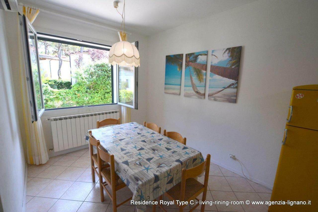 Villa A Lignano Pineta Lignano Sabbiadoro Buitenkant foto