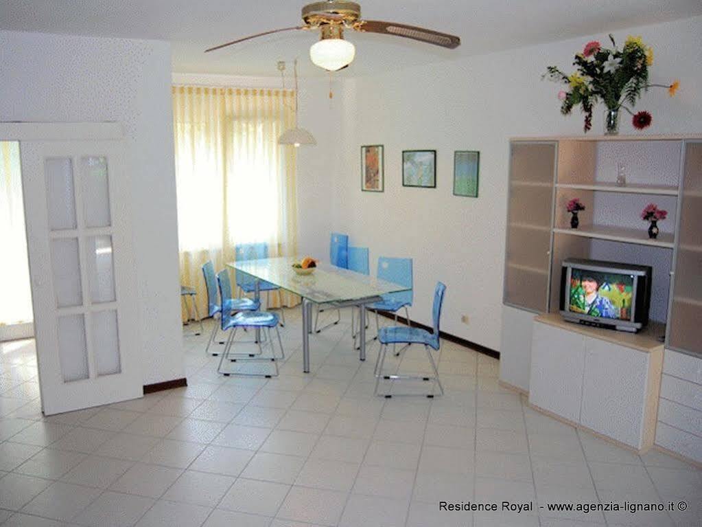 Villa A Lignano Pineta Lignano Sabbiadoro Buitenkant foto